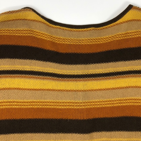 Finity Striped Short Sleeve Sweater Set - Picture 9 of 16